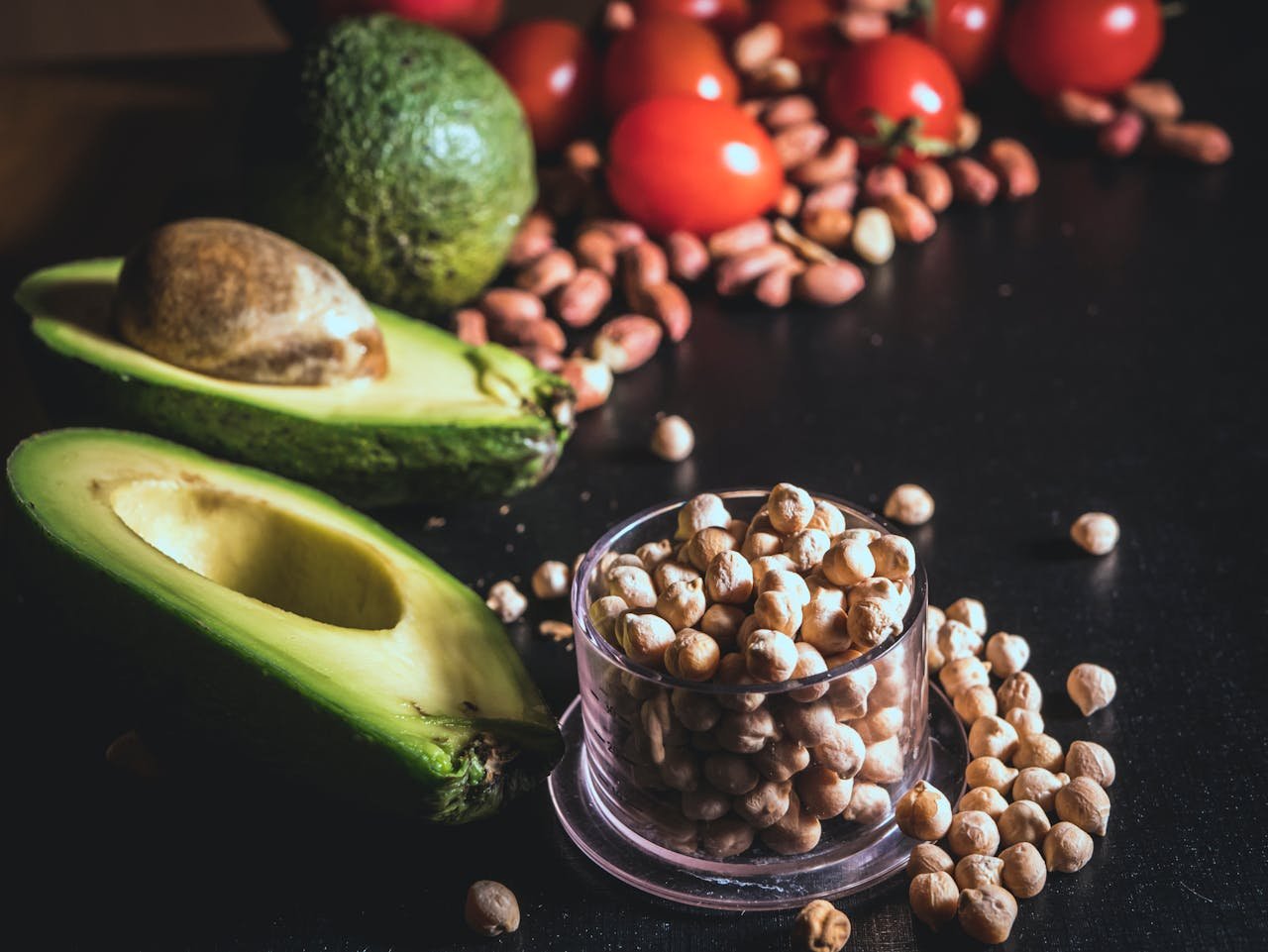 Read more about the article Keto for Athletes: Fat-Fueled Strength, Clarity, and a Little Less Carb Guilt